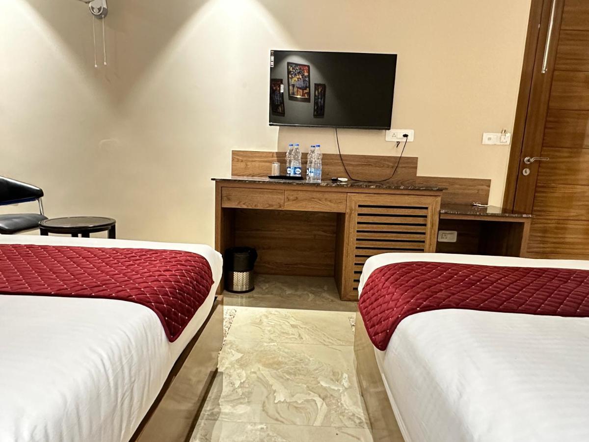 Highlands Hotel Risikés Kültér fotó