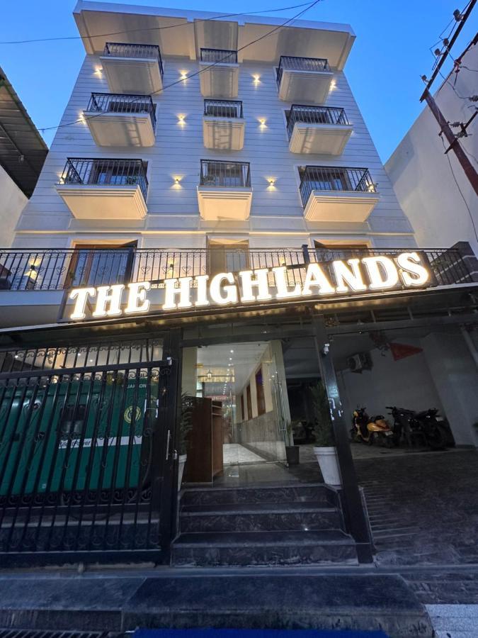Highlands Hotel Risikés Kültér fotó